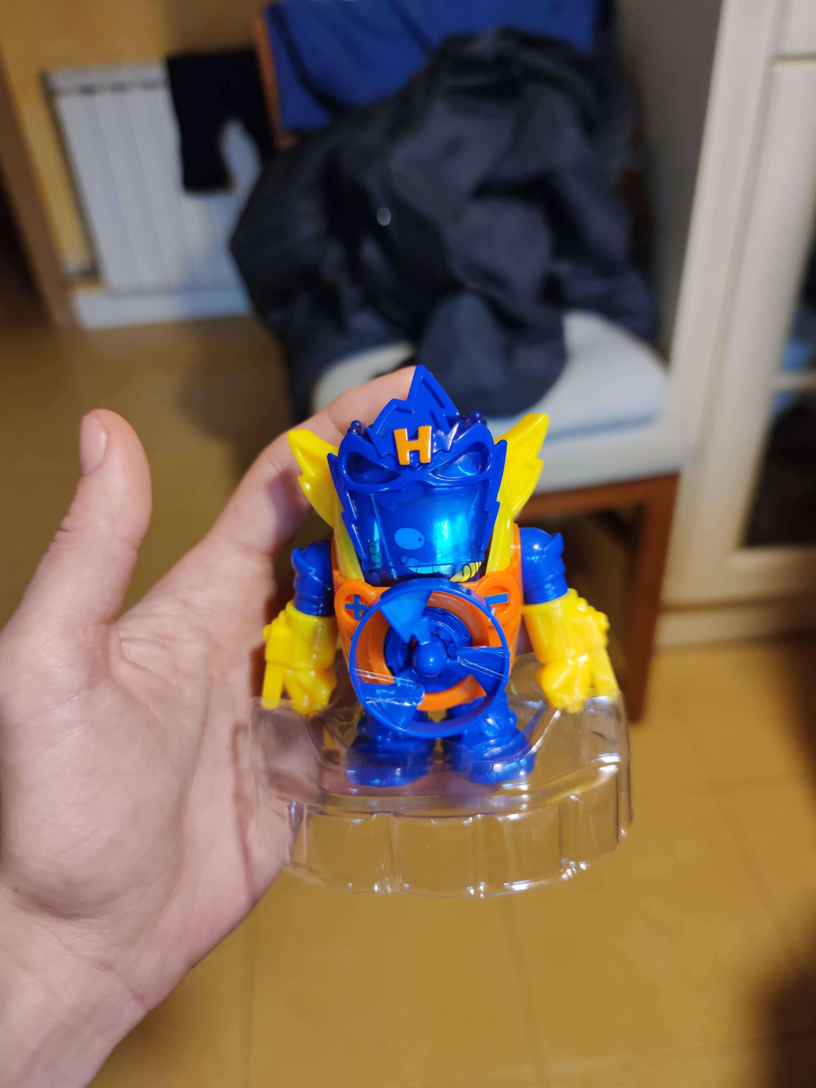 SUPERTHINGS Power Machines PowerBot robot collezione SuperThing