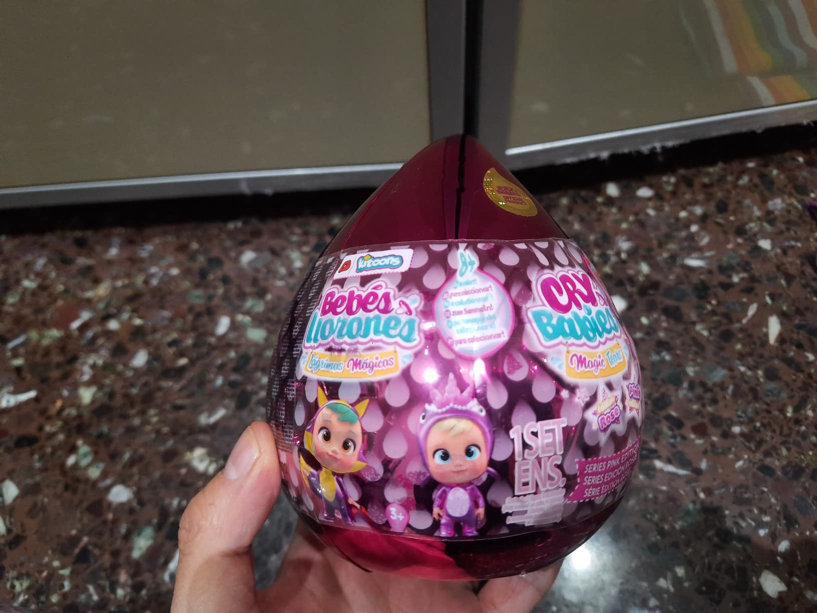 Cry Babies Magic Tears mini bambola rosa lacrime vere