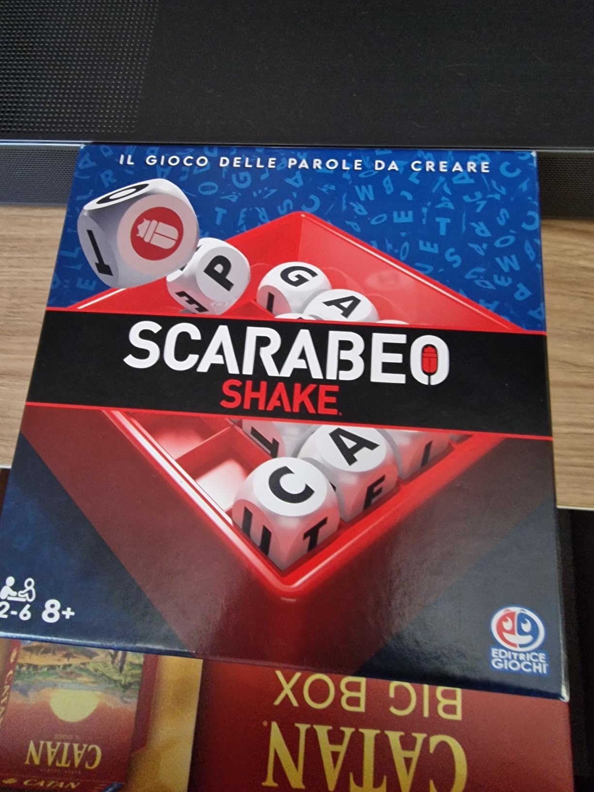 Spin Master Family Games Scarabeo Shake gioco da tavolo