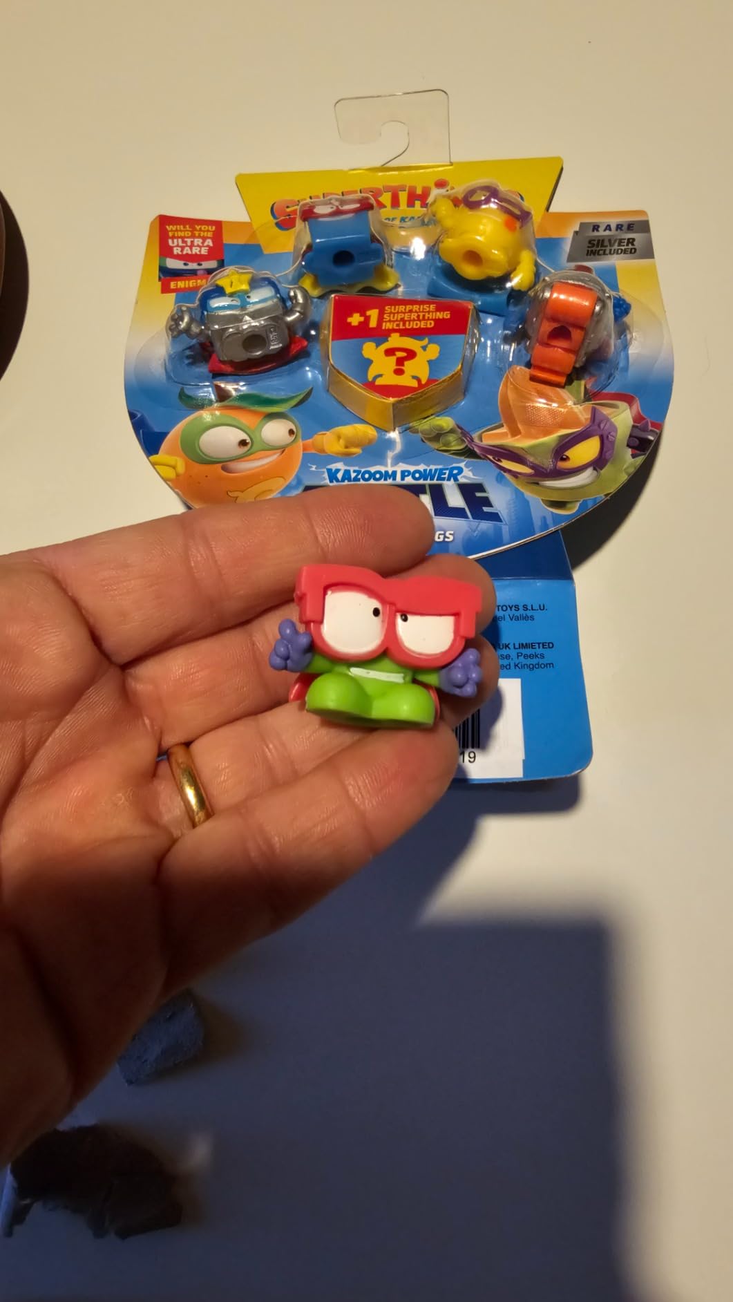 Superthings Guardians of Kazoom confezione 5 figure capitano argento