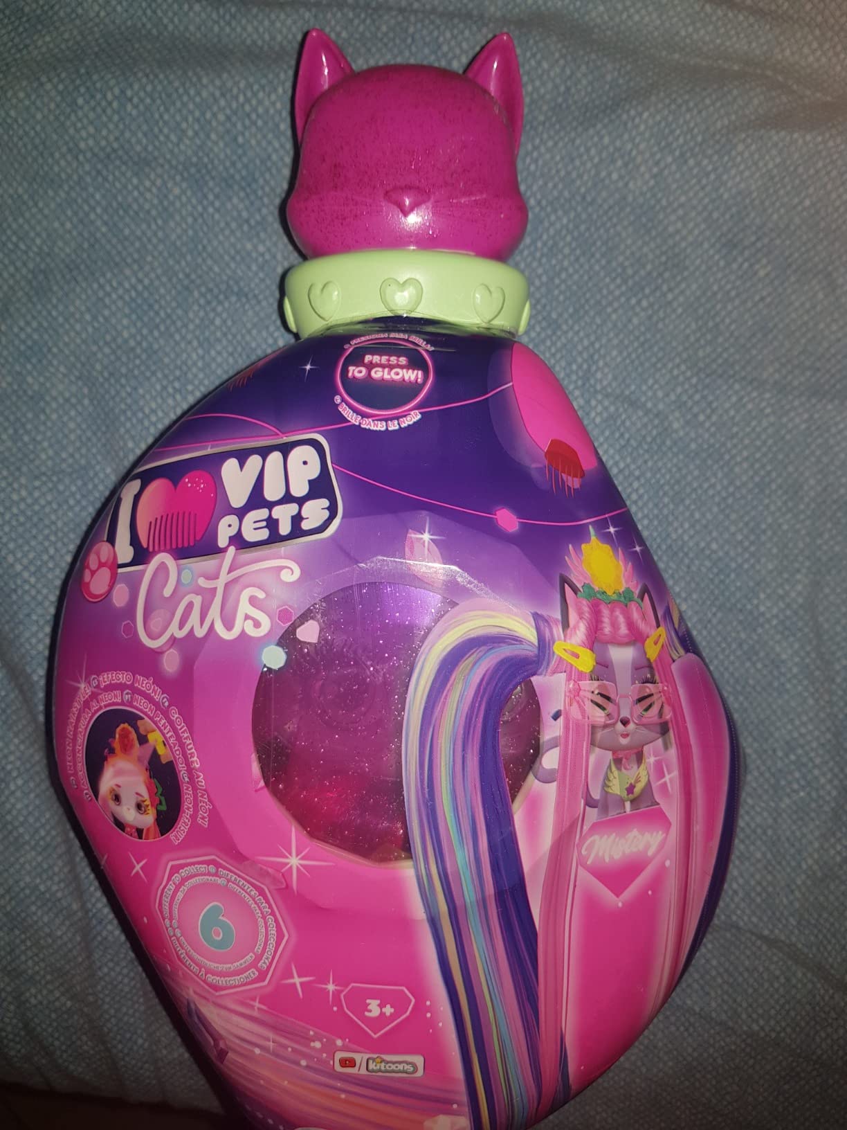 IMC Toys VIP Pets Cats Gattino Glow 15 Accessori Capsula UV