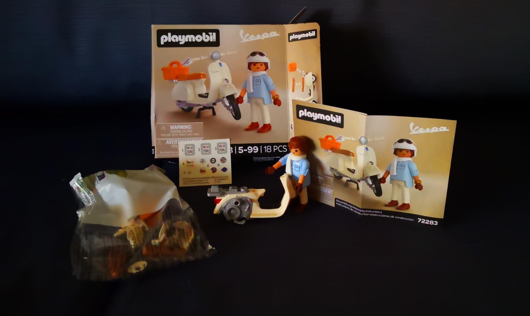 Playmobil Vespa 72282 80° Anniversario scooter crema 4+ anni