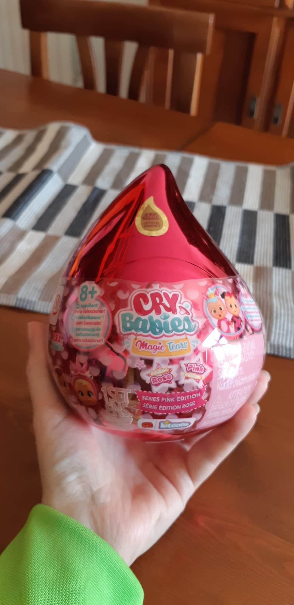Cry Babies Magic Tears mini bambola rosa lacrime vere