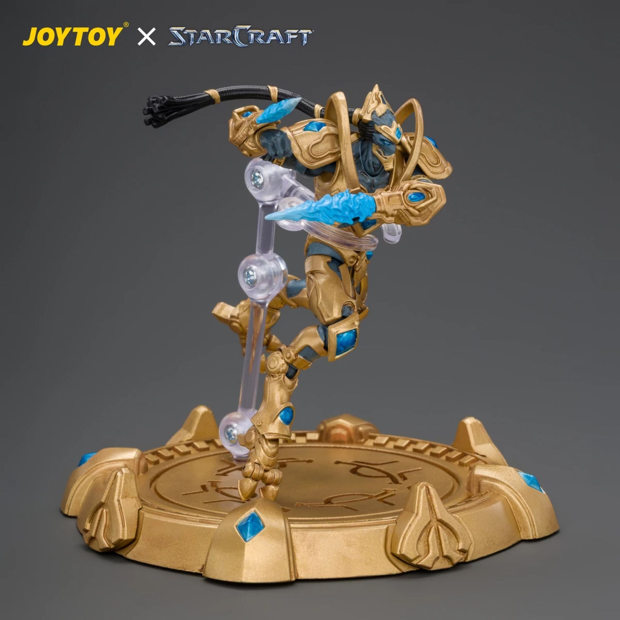 JoyToy StarCraft Protoss Zealot action figure fantascienza