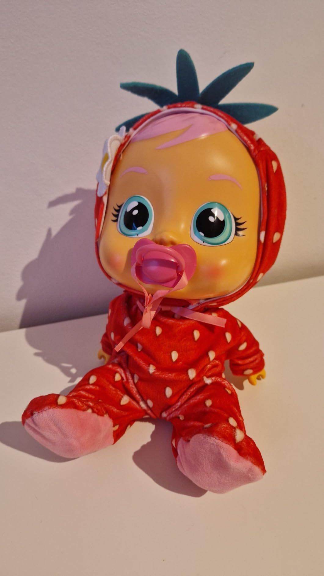 Cry Babies Tutti Frutti Ella Bambola Profumata Fragola Lacrime Vere