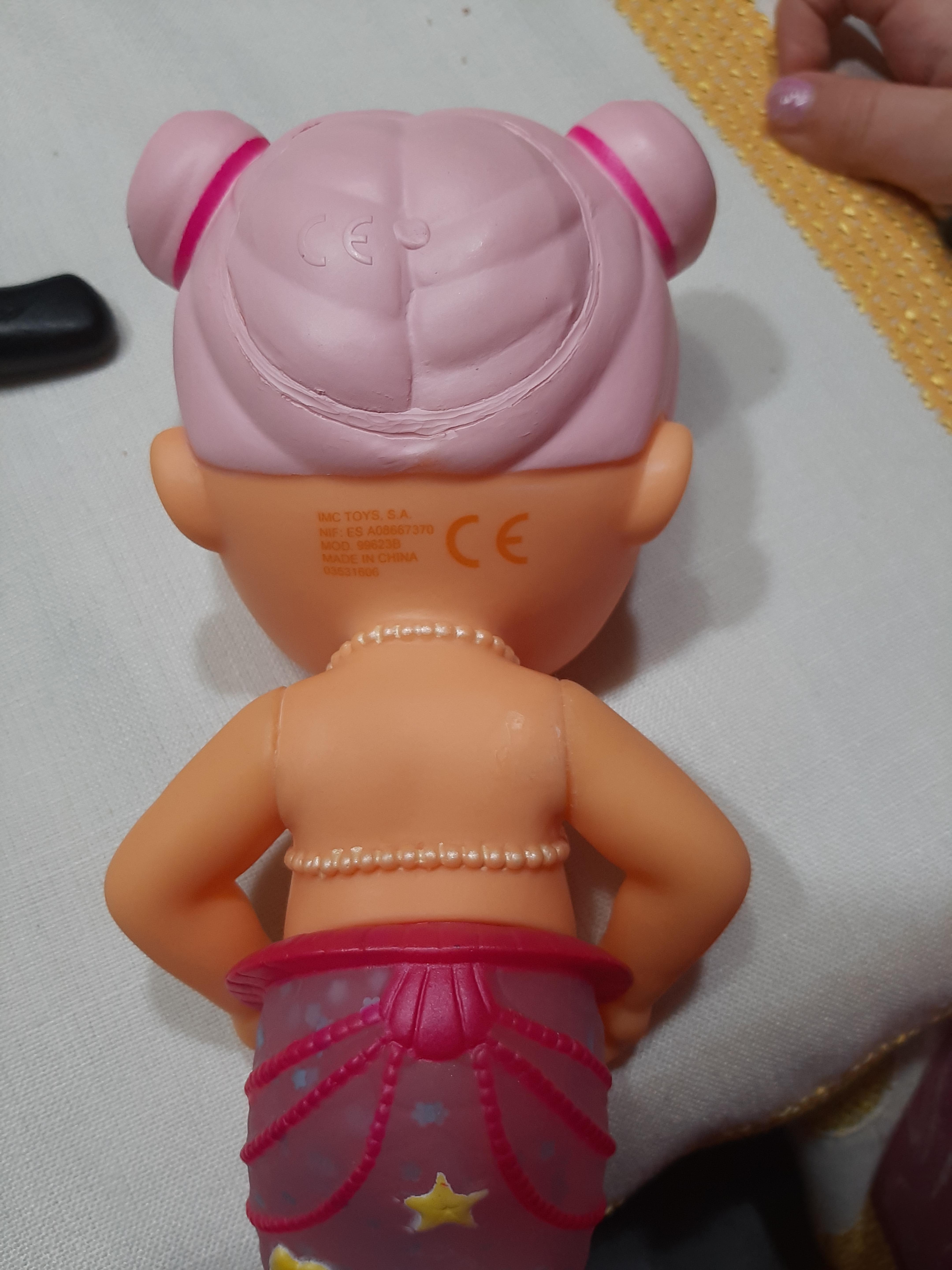 Bloopies Sirenetta Sweety Bambola Bagnetto Coda Cambia Colore