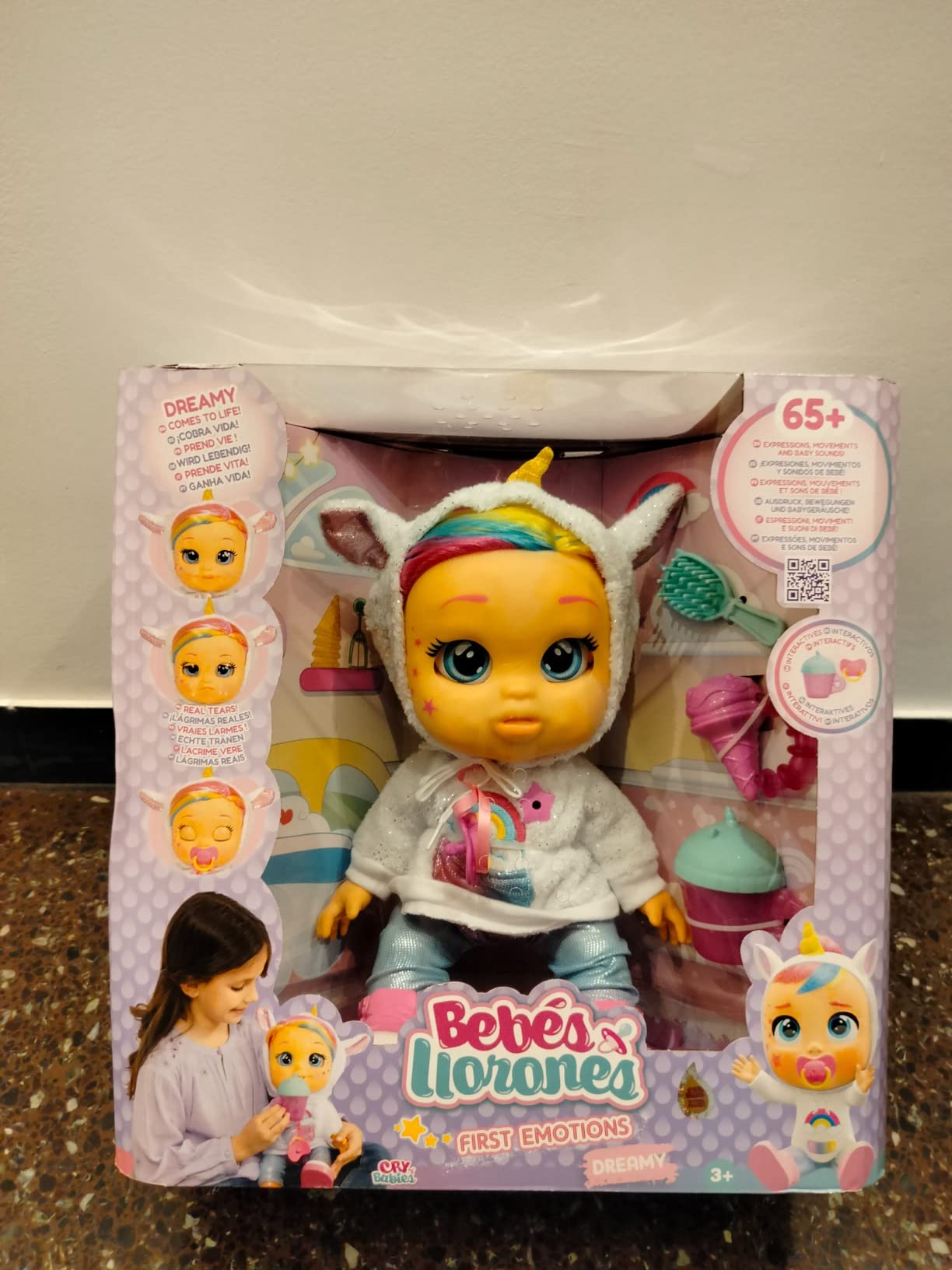 IMC Toys Cry Babies Dreamy bambola interattiva unicorno 33 cm