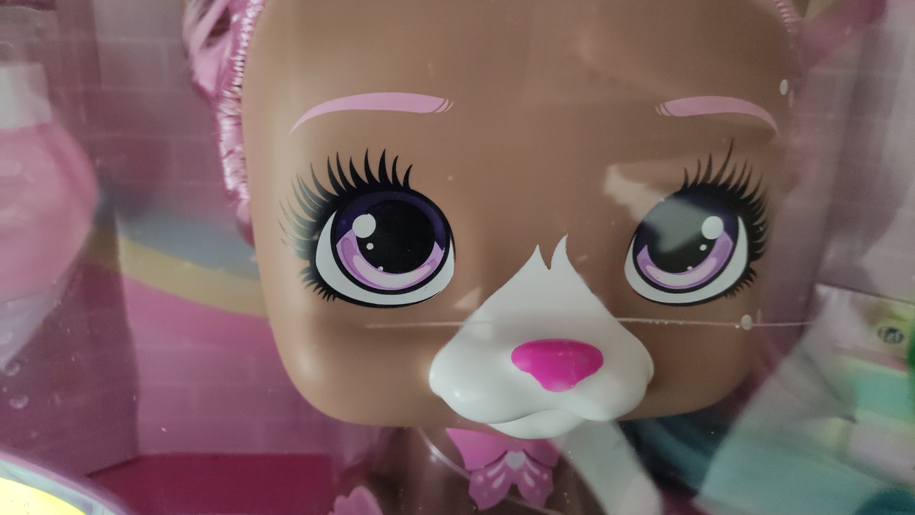 VIP Pets Mega Pet Nyla Bambola Capelli Lunghi