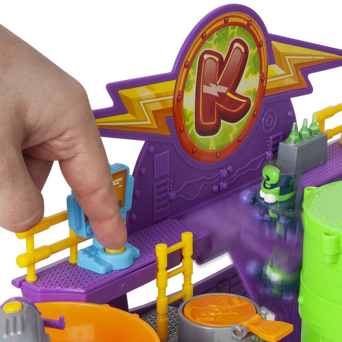 SuperThings Kazoom Lab Battle Laboratorio Playset con Robot
