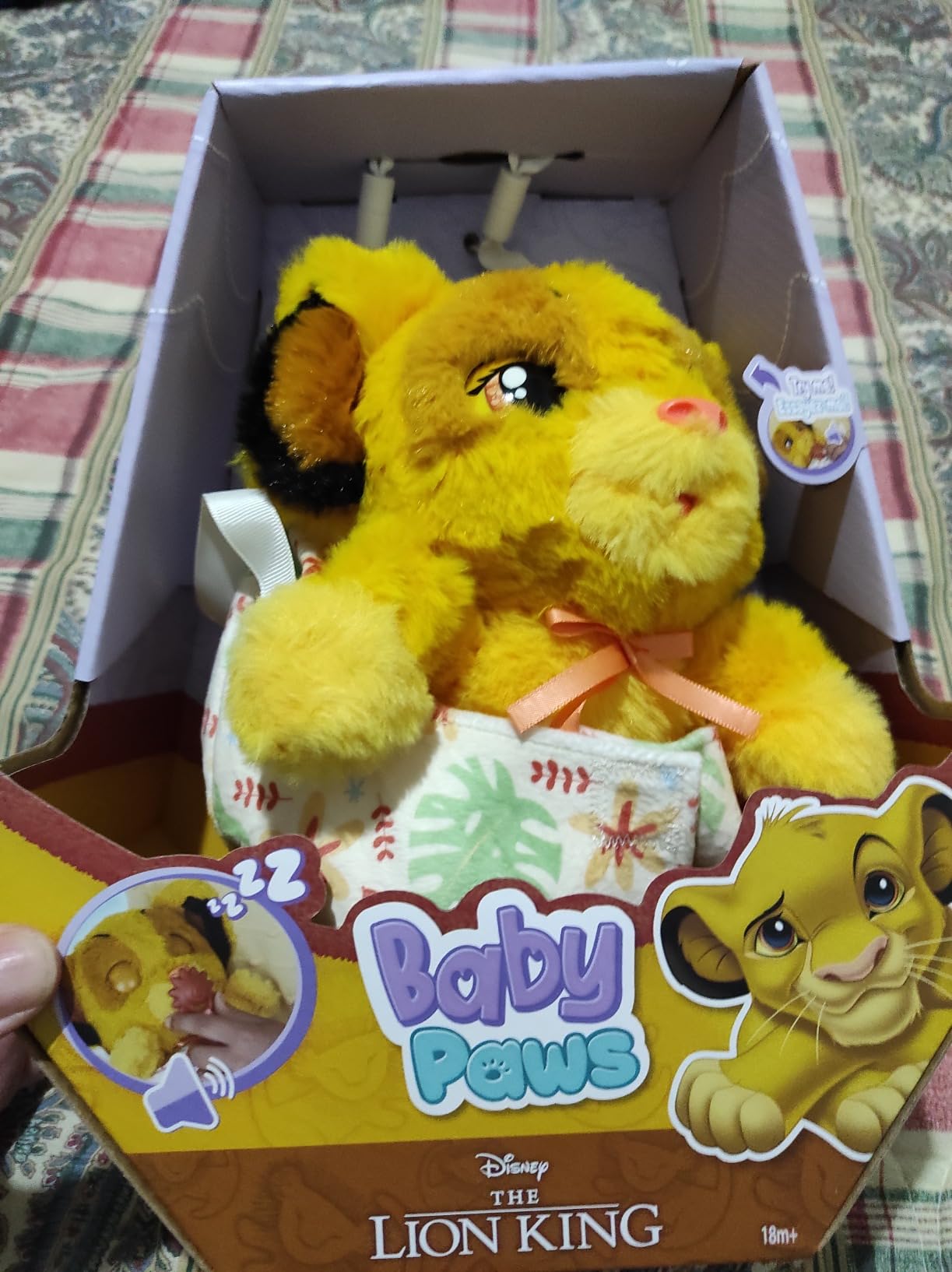 IMC Toys Baby Paws Simba Peluche Interattivo 24 cm con Borsa
