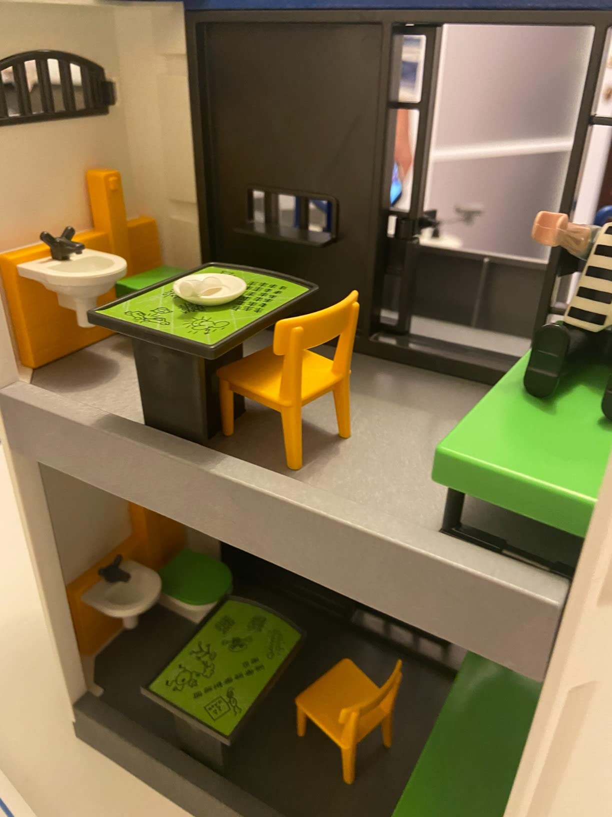 PLAYMOBIL City Life 6872 Centrale Polizia Playset con Prigione