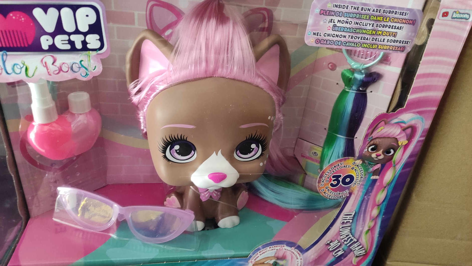 VIP Pets Mega Pet Nyla Bambola Capelli Lunghi