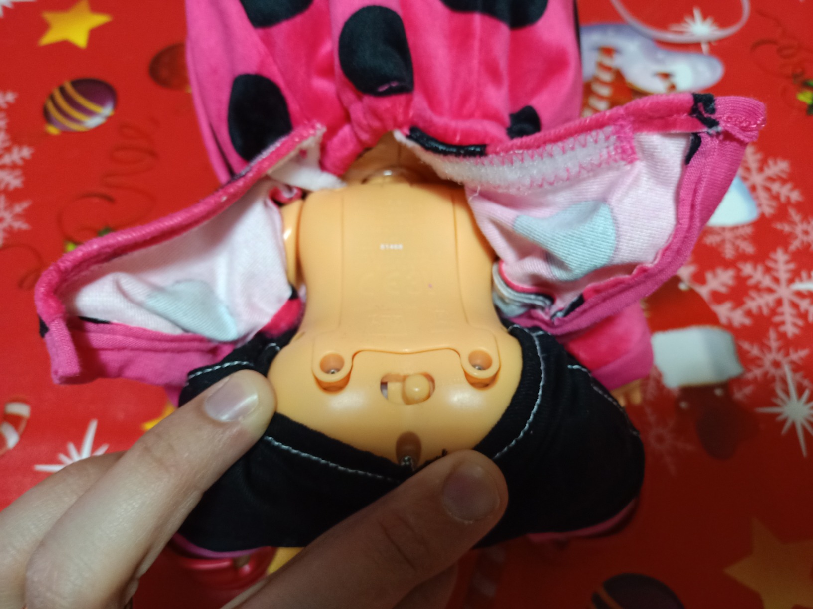 Imc Toys Cry Babies Dressy Lady bambola coccinella capelli rosa