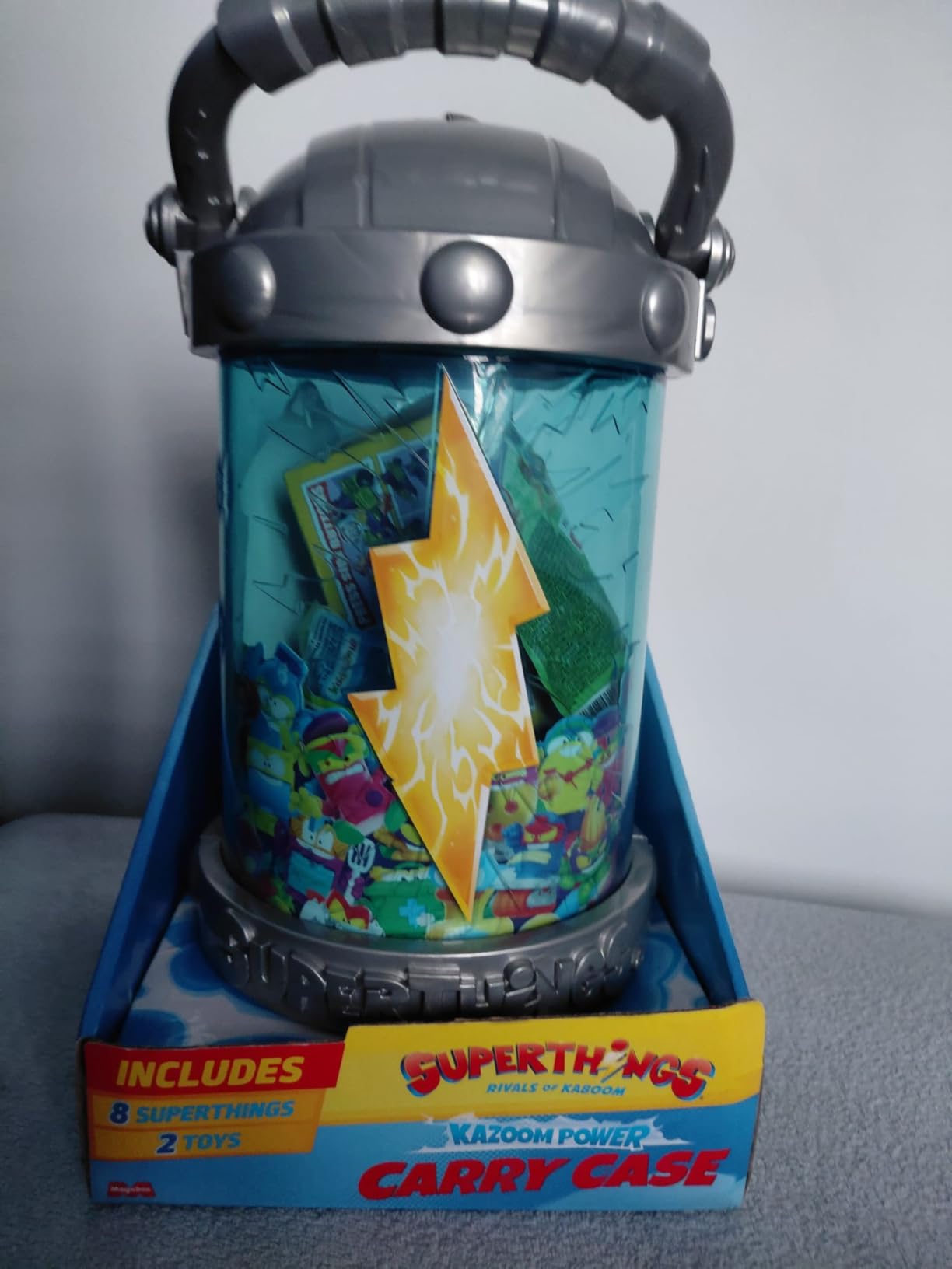 Superthings Rivals of Kaboom Carry Case capsula con 8 figure
