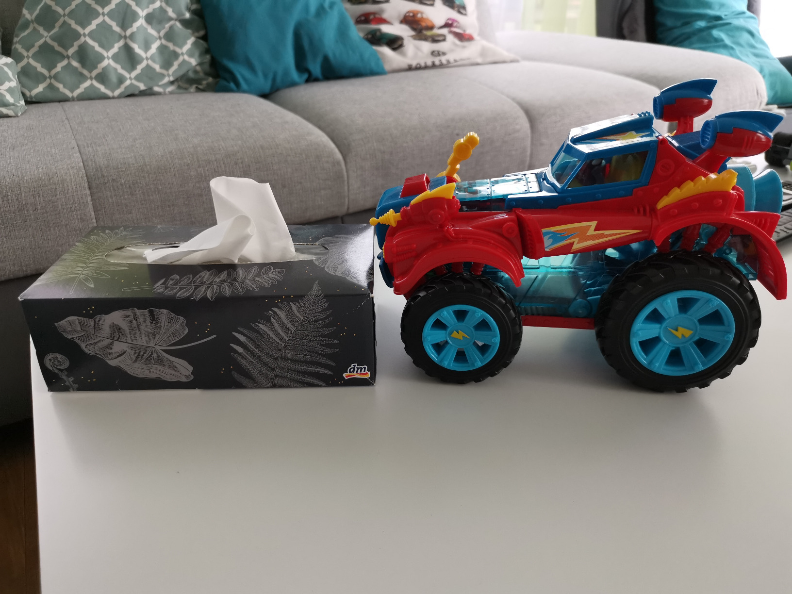 SUPERTHINGS Rivals Hero Truck playset Monster Roller 2 pezzi