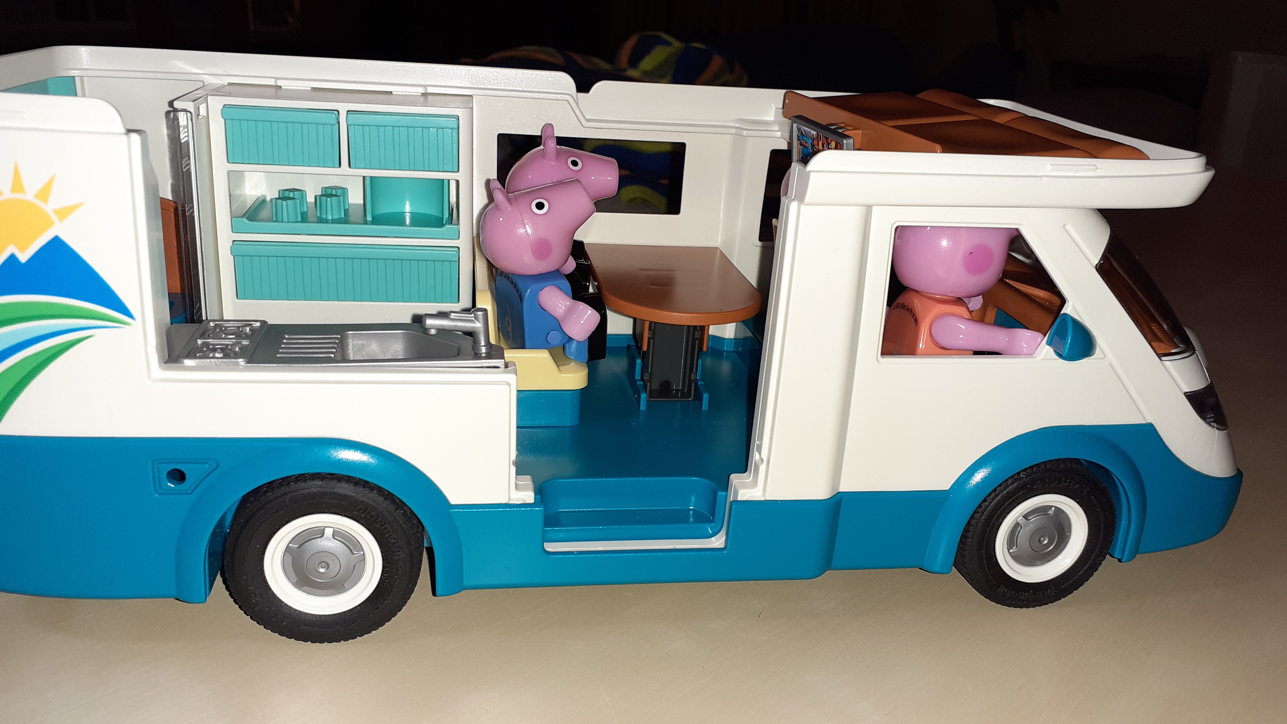PLAYMOBIL My Life 70088 Camper con Famiglia in Vacanza 135 Pezzi