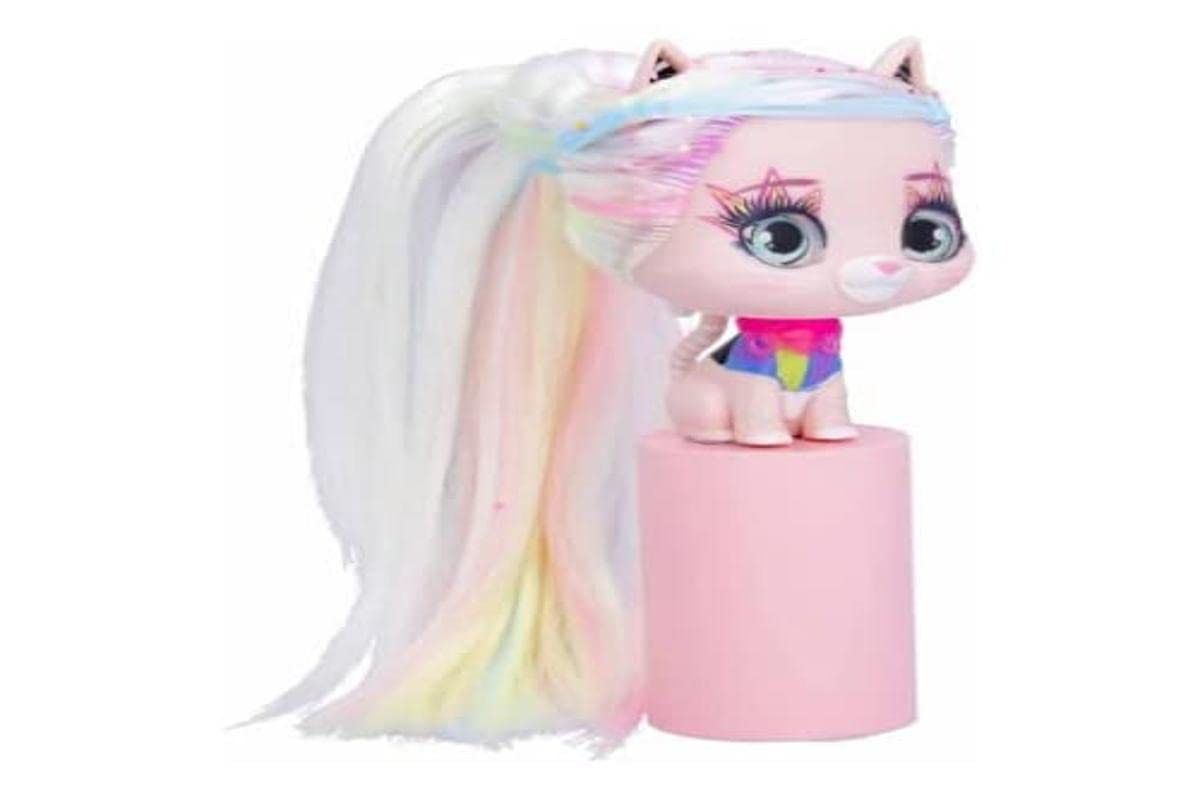 IMC Toys VIP Pets Cats Selena bambola gattina al buio