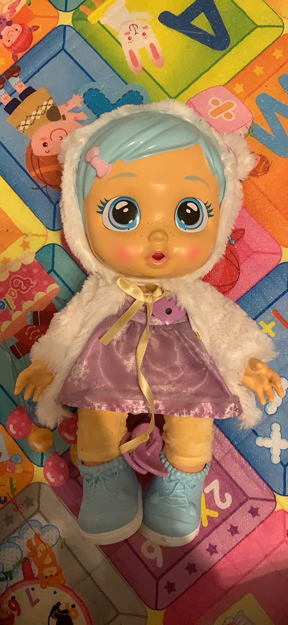 Cry Babies Dressy Kristal Bambola Interattiva che Piange