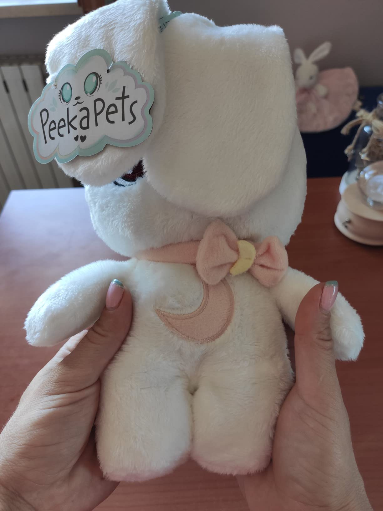 Imc Toys Peekapets Coniglietto Bianco peluche orecchie mobili