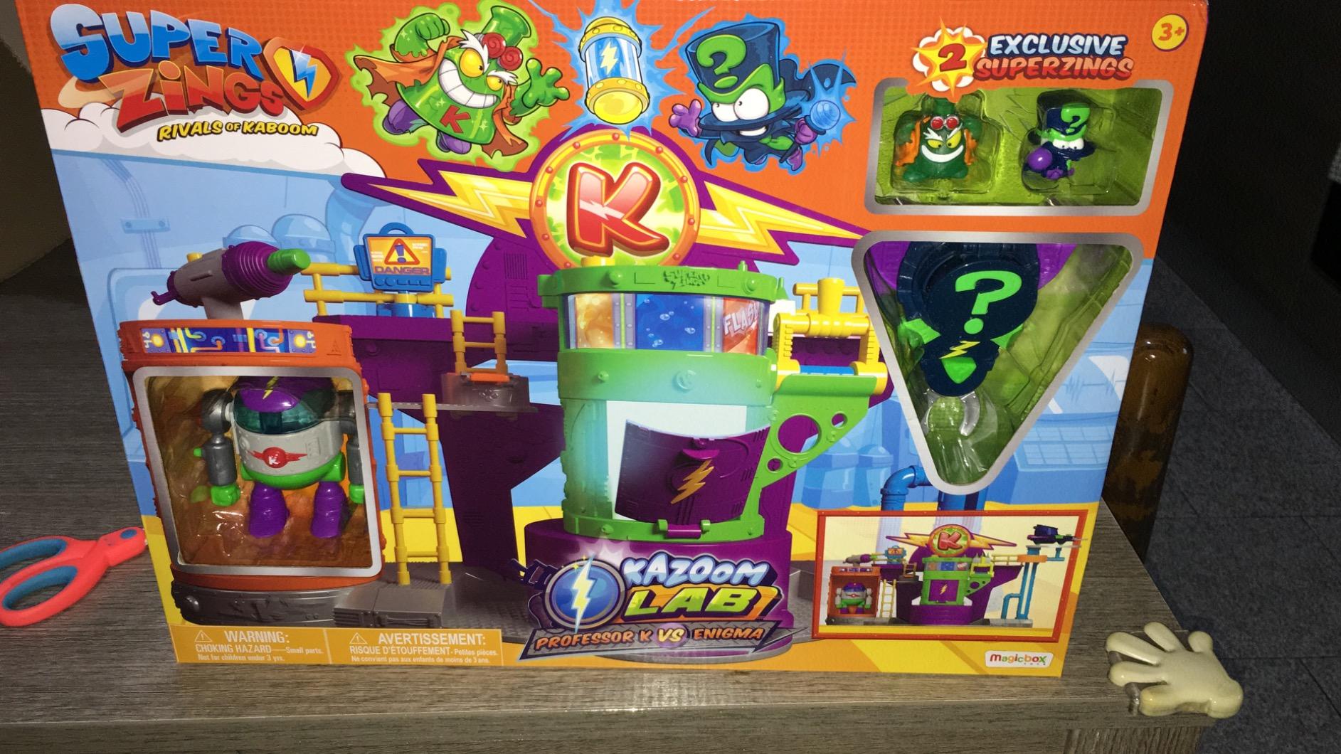 SuperThings Kazoom Lab Battle Laboratorio Playset con Robot