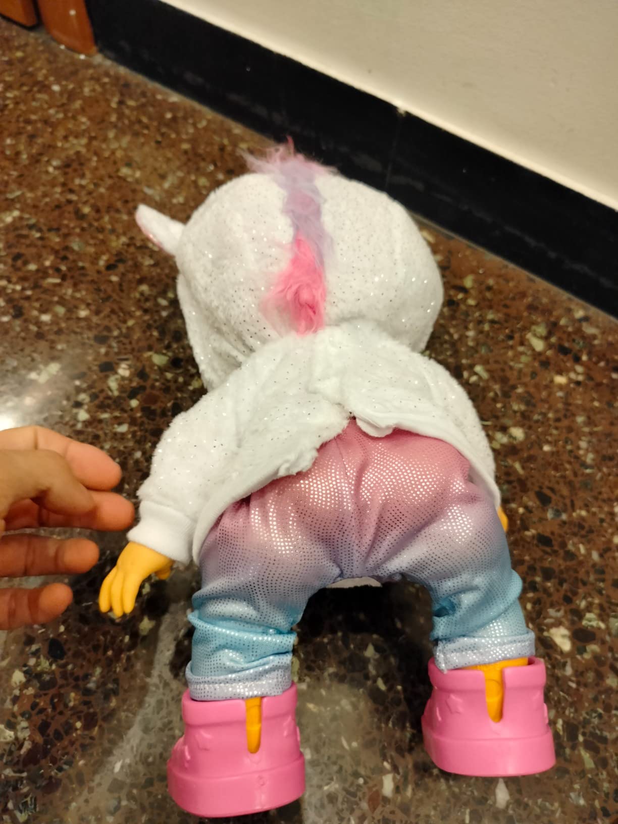 IMC Toys Cry Babies Dreamy bambola interattiva unicorno 33 cm