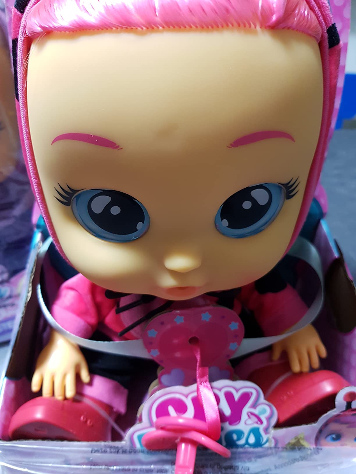 Imc Toys Cry Babies Dressy Lady bambola coccinella capelli rosa