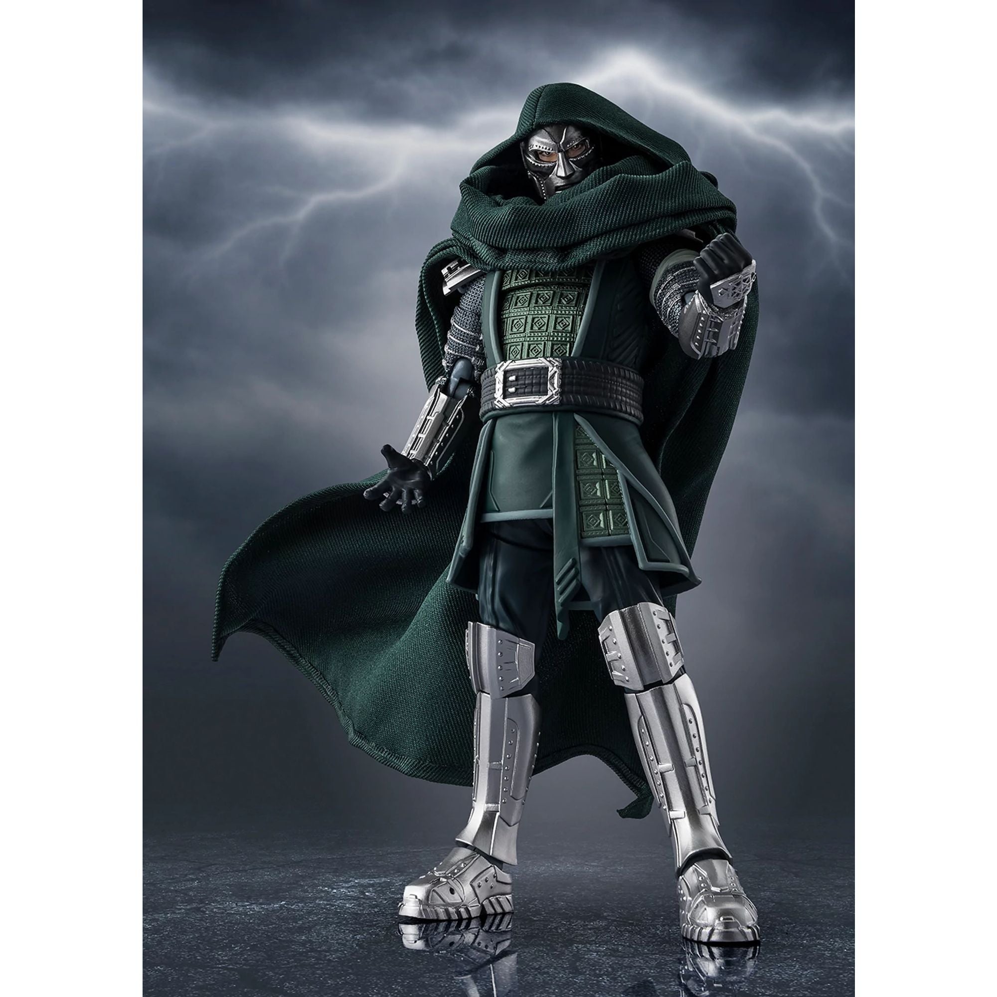 Tamashii S.H.Figuarts Doctor Doom Doomsday figure