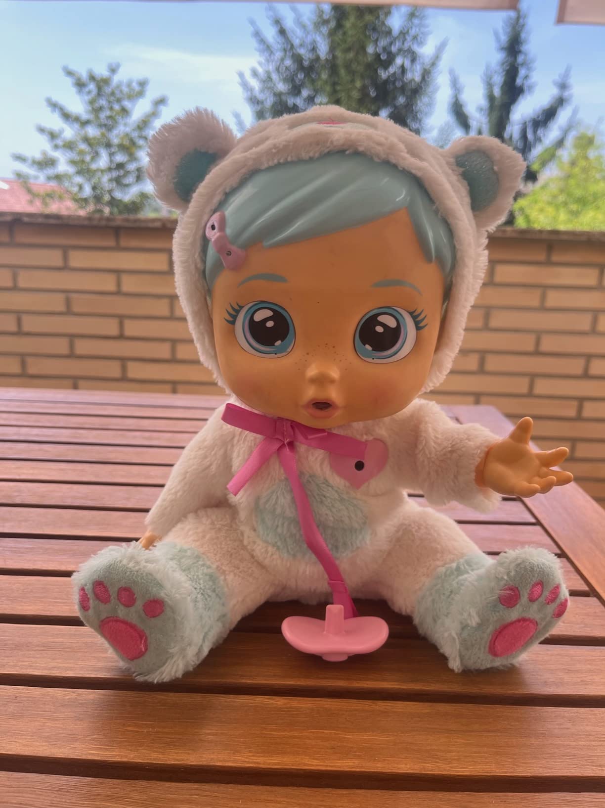 Cry Babies Magic Tears Kristal Malatina bambola interattiva