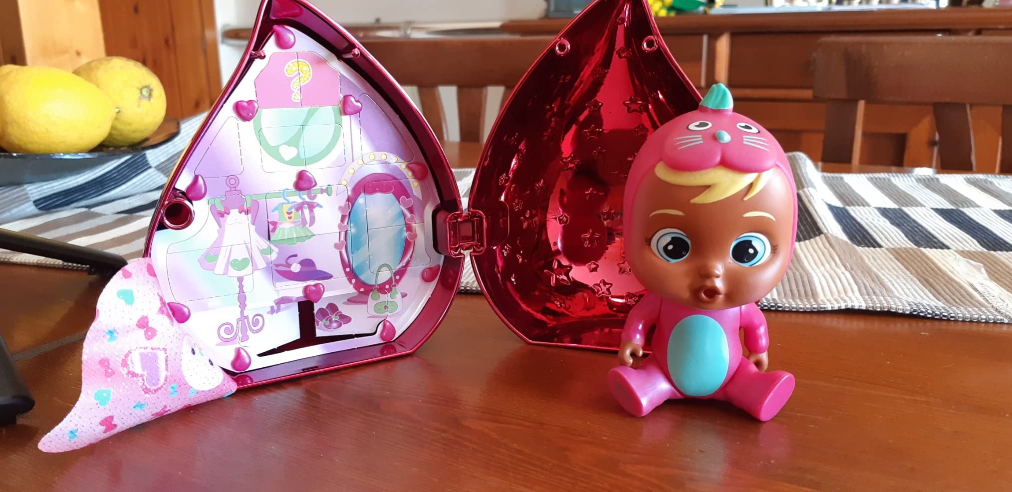 Cry Babies Magic Tears mini bambola rosa lacrime vere