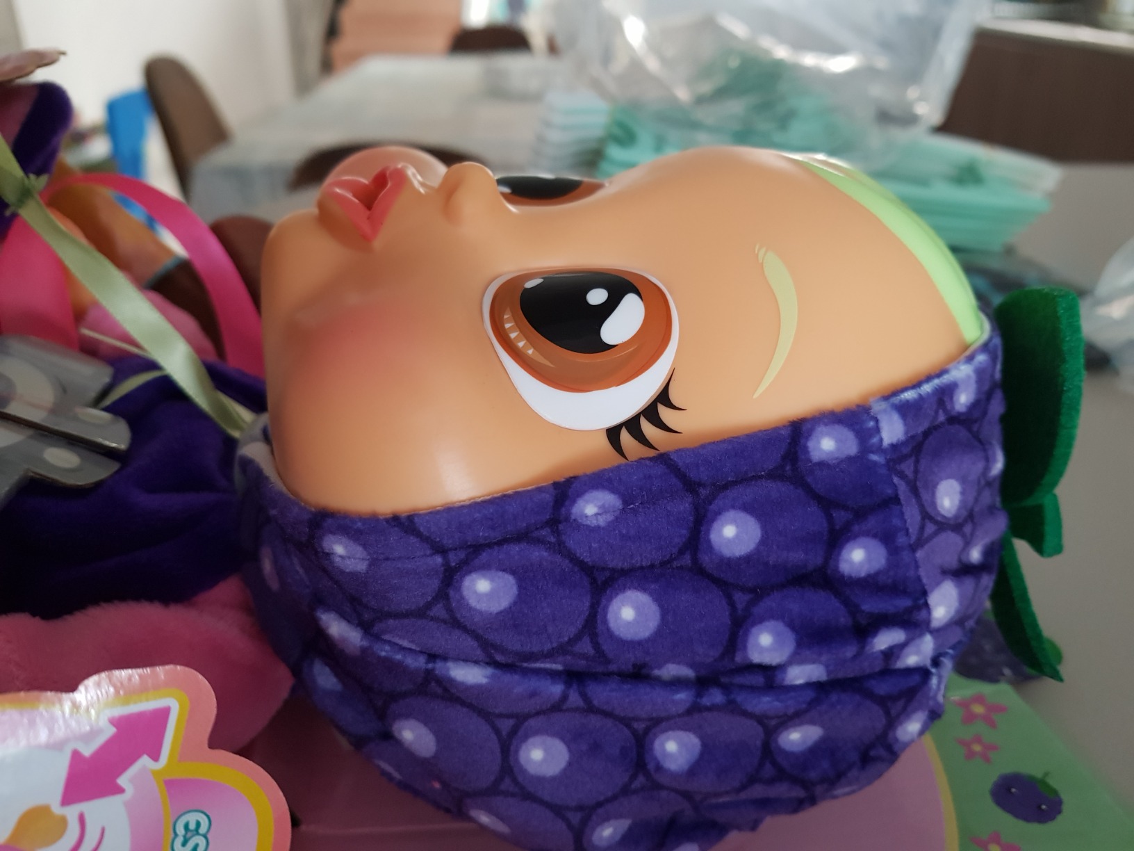 Cry Babies Tutti Frutti bambola Mori mora 30 cm profumata