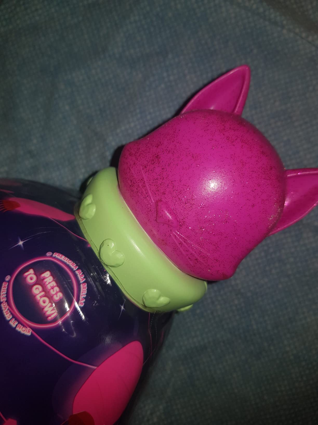 IMC Toys VIP Pets Cats Gattino Glow 15 Accessori Capsula UV