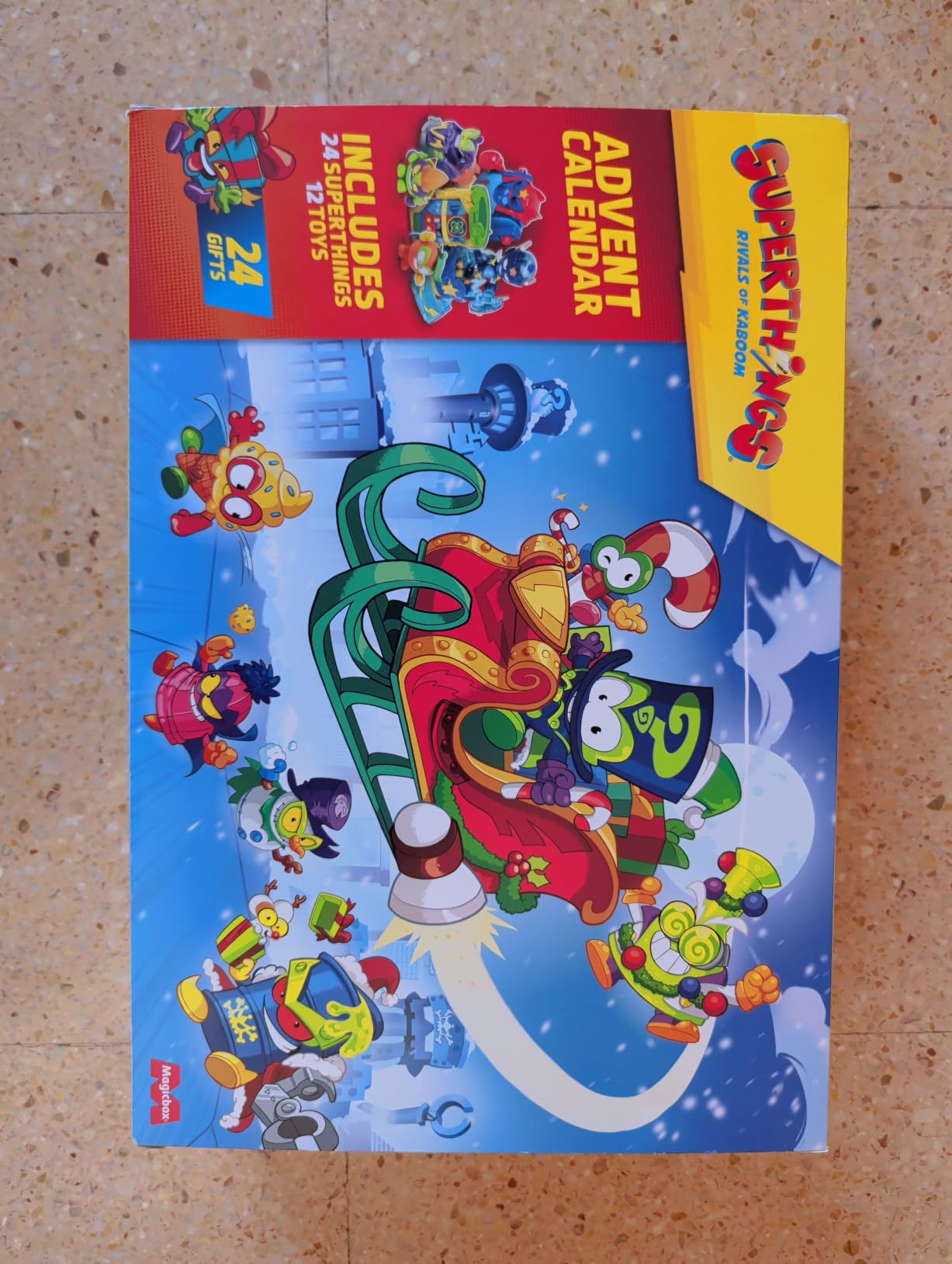 SUPERTHINGS Calendario dell’Avvento Natalizio 24 Sorprese Mini Figure