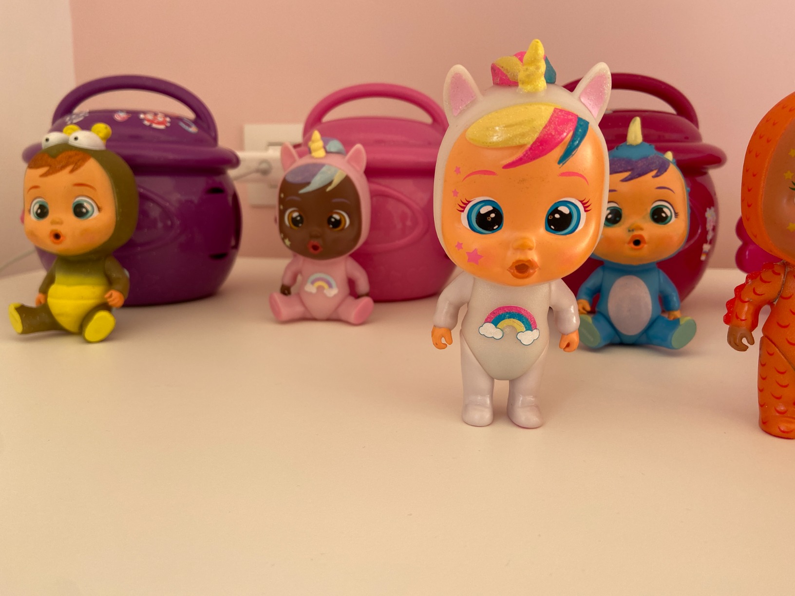 Cry Babies Magic Tears casetta biberon mini bambola 6 accessori