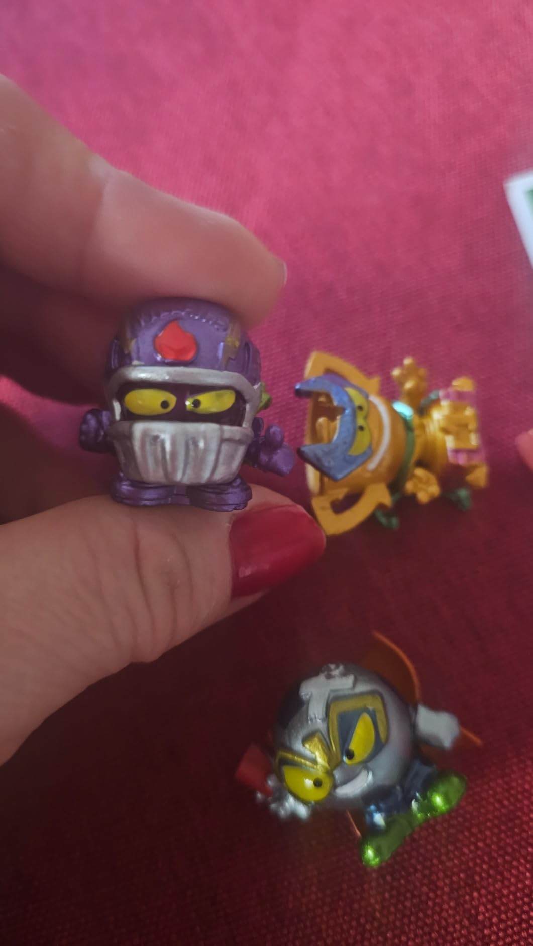 Superthings Scatola metallo Team Terrible 5 figure metallizzate