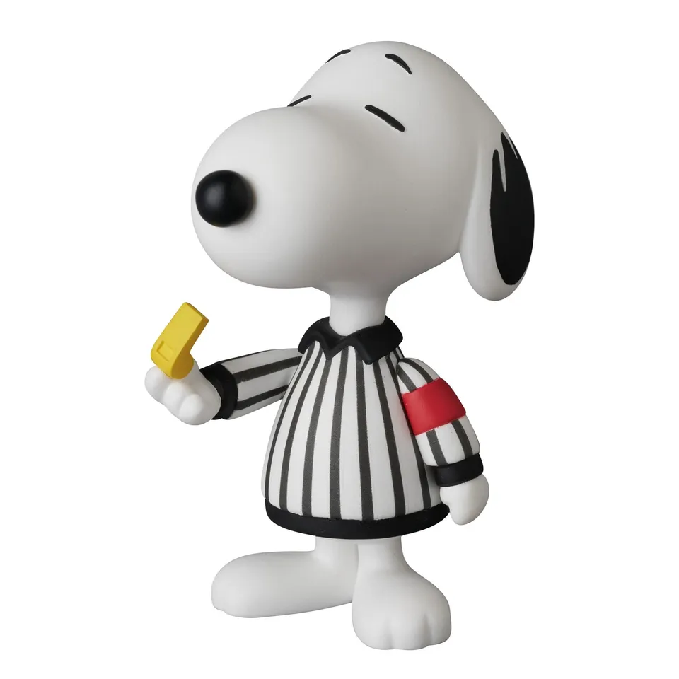 Medicom UDF Peanuts Referee Snoopy mini figure