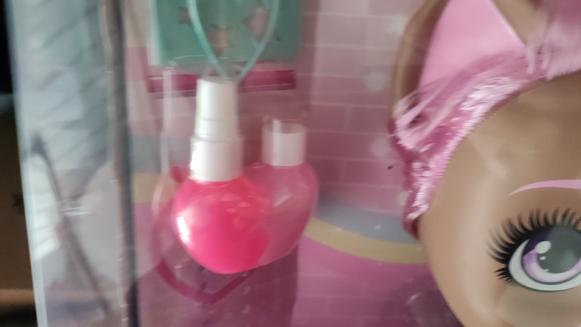 VIP Pets Mega Pet Nyla Bambola Capelli Lunghi