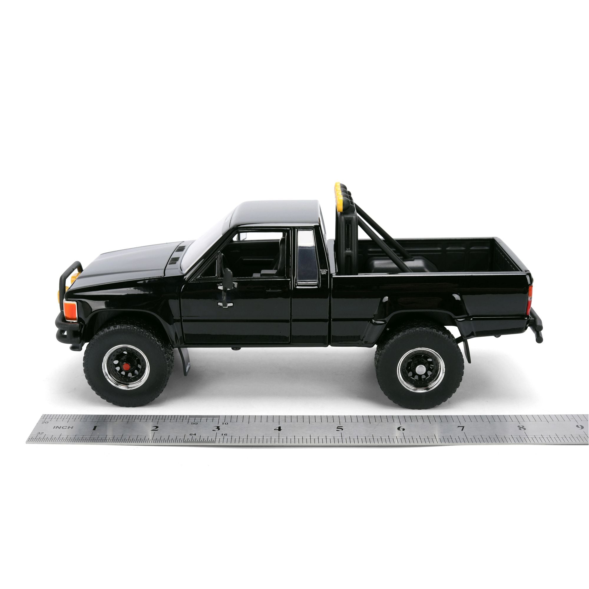 Jada Back to Future Toyota SR5 1/24 Modellino Diecast
