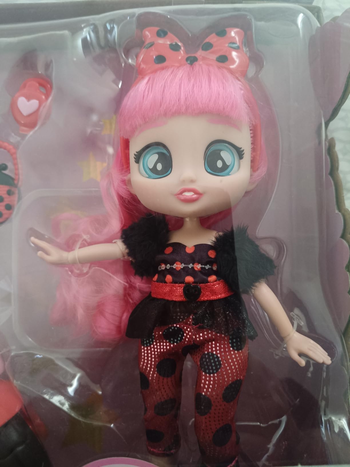 BFF by Cry Babies Lady bambola con scooter e 10 accessori