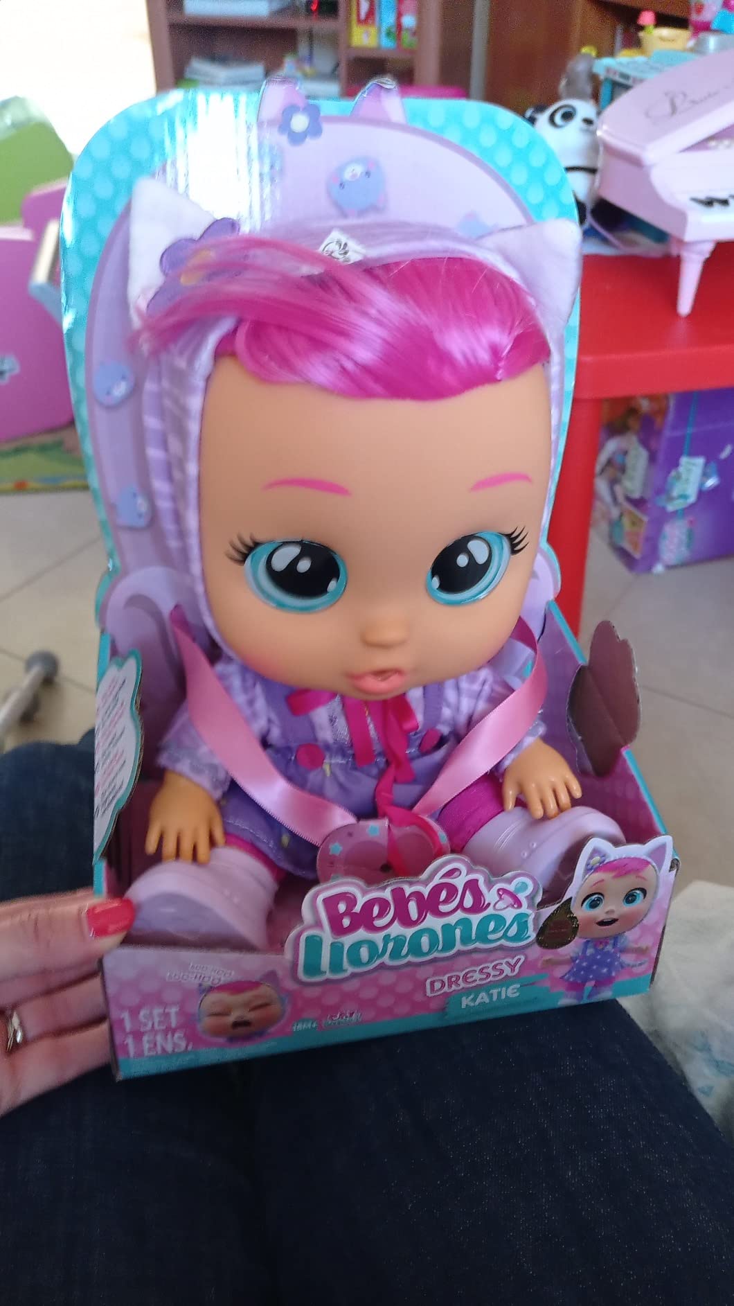 IMC Toys Cry Babies Dressy Katie Bambola 30 cm Capelli Rosa