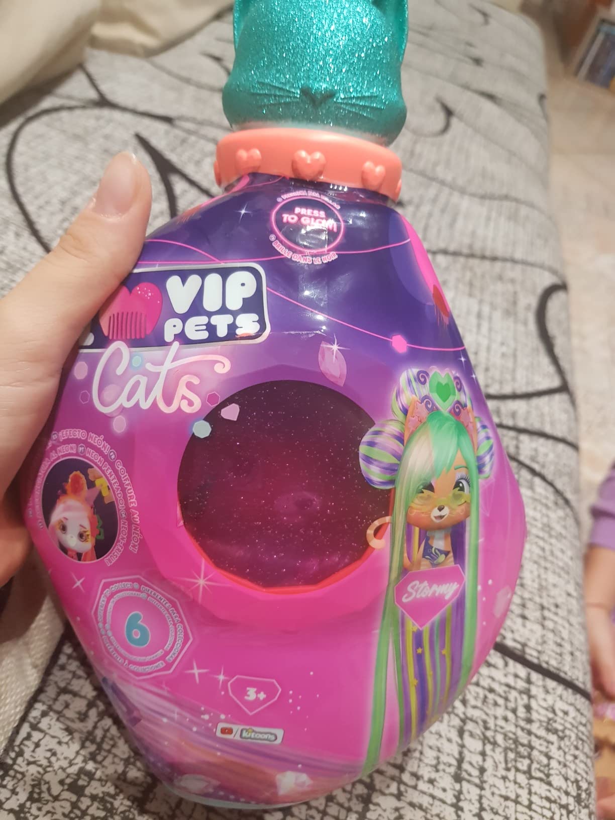IMC Toys VIP Pets Cats Selena bambola gattina al buio