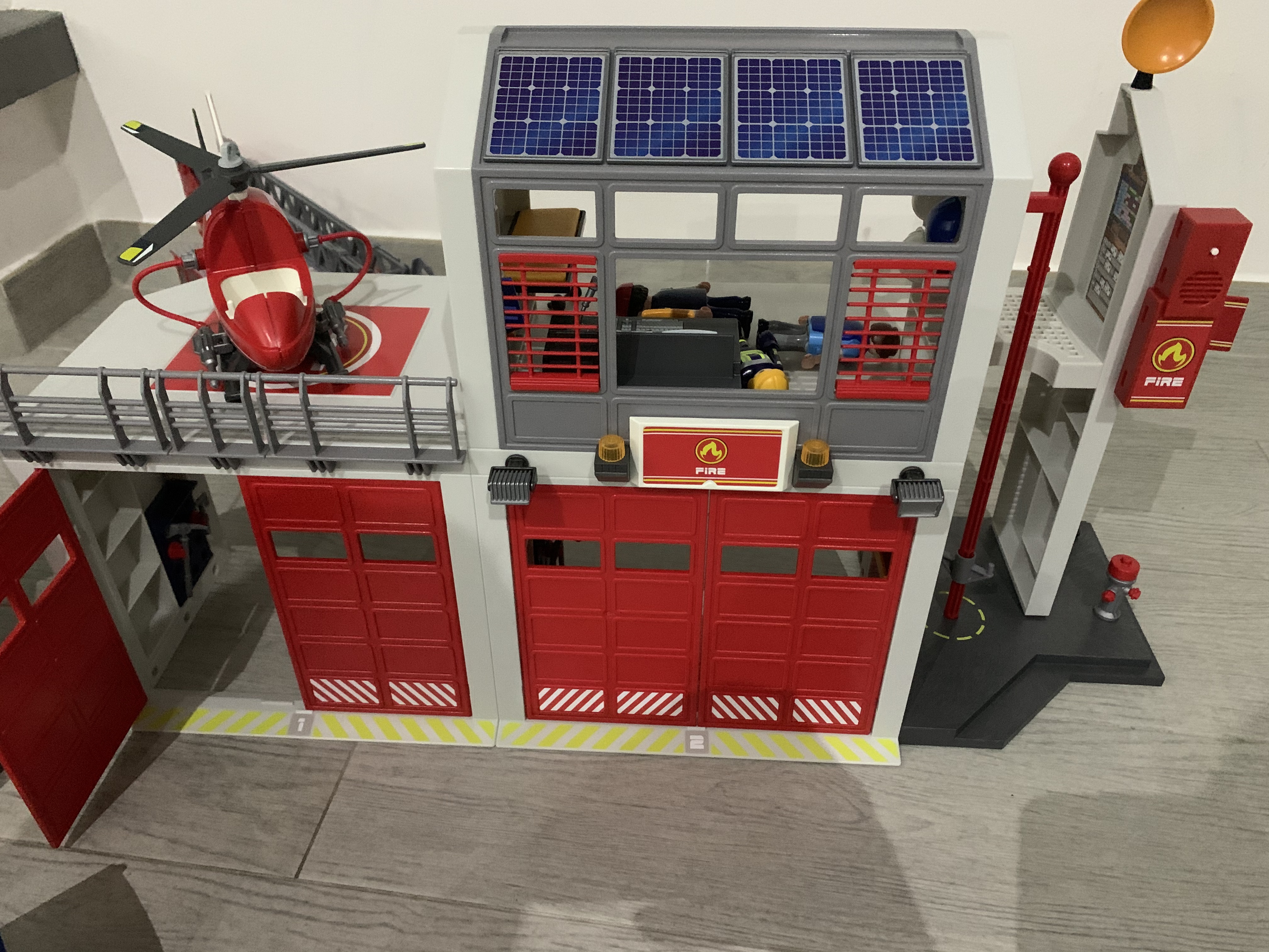 PLAYMOBIL City Action 9462 Caserma Pompieri Playset 181 Pezzi