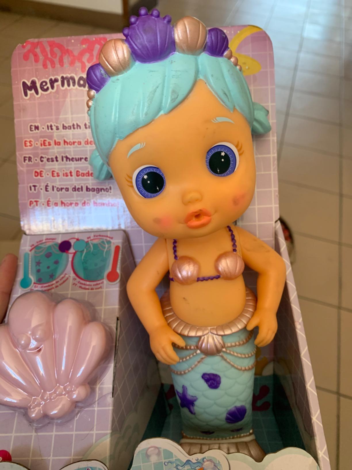Imc Toys Bloopies Sirenetta Lovely bambola sirena bagnetto coda cambia colore