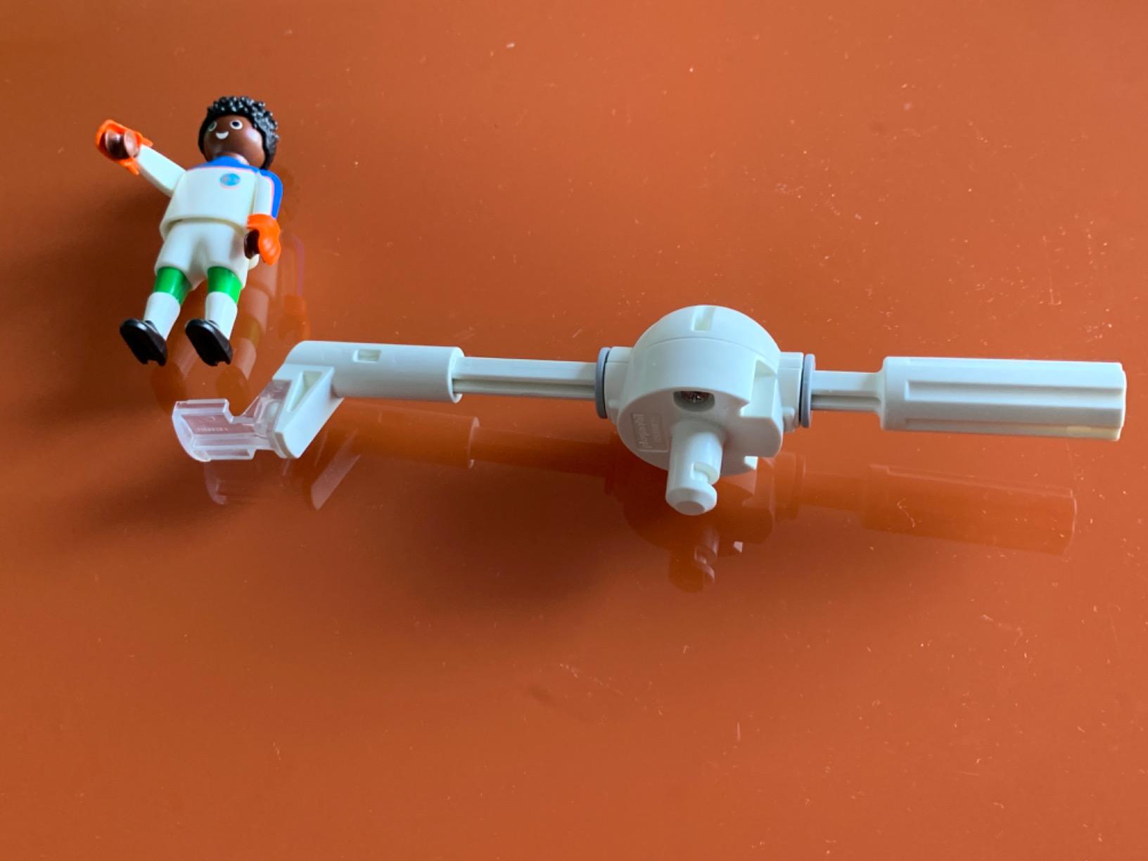 PLAYMOBIL Sports 70485 calciatore Italia con pallone 5 anni