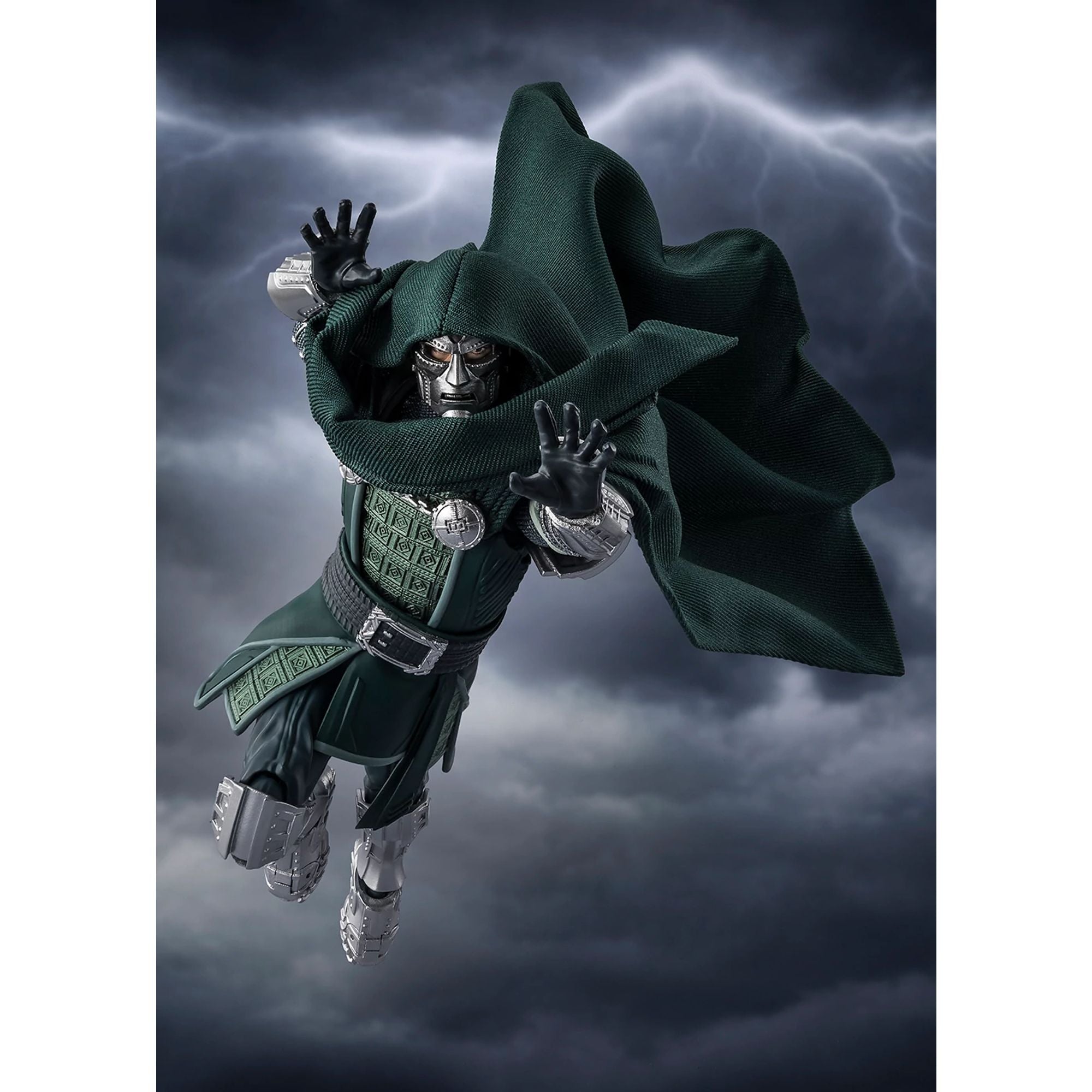 Tamashii S.H.Figuarts Doctor Doom Doomsday figure