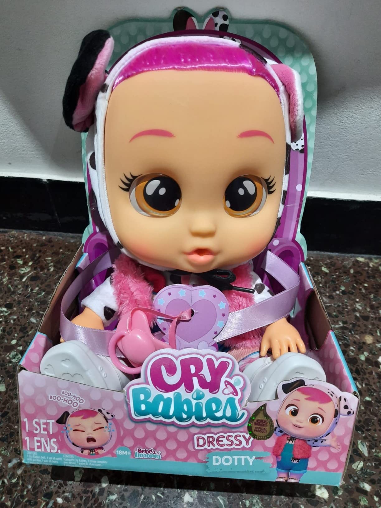 Cry Babies Dressy Dotty dalmata bambola interattiva lacrime vere