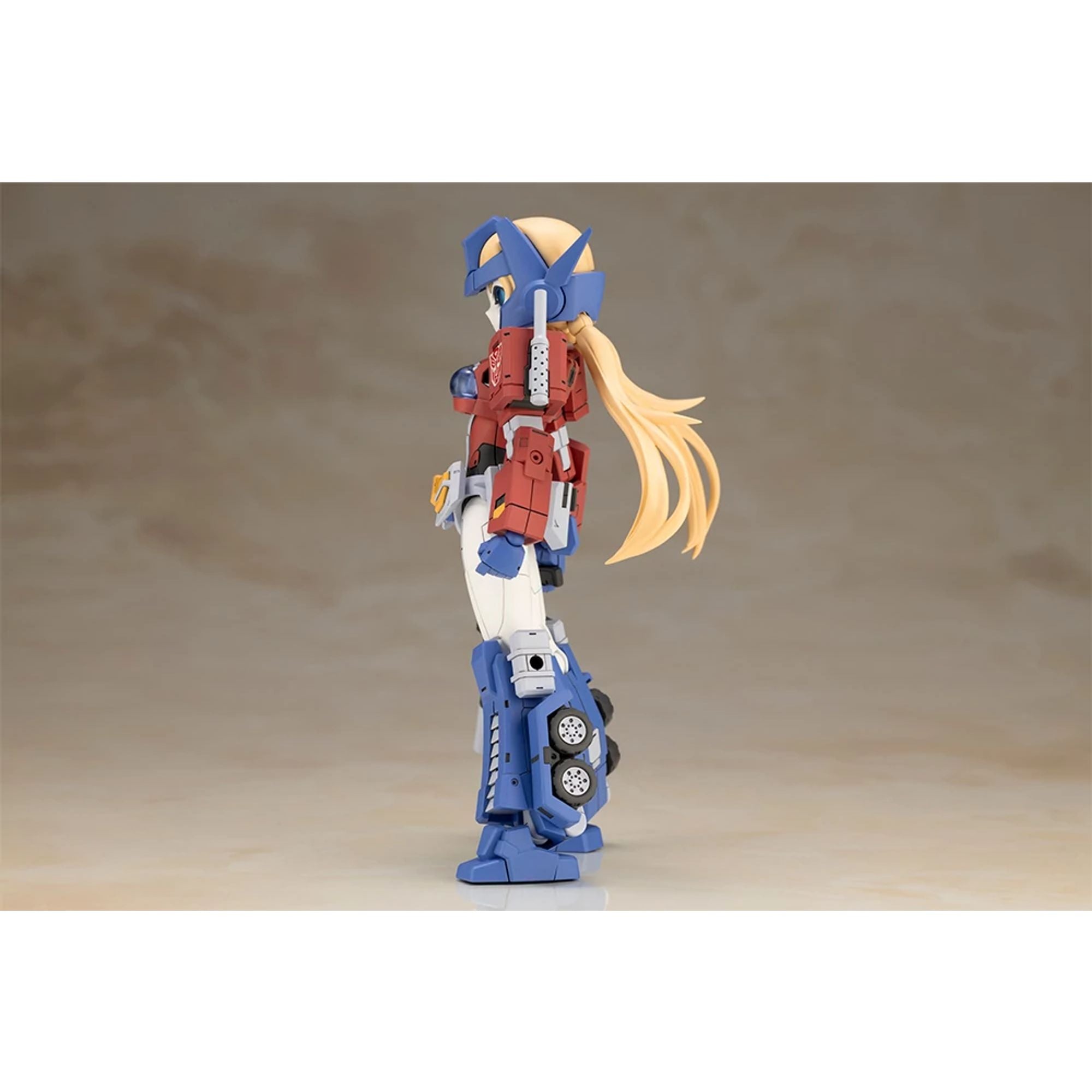Kotobukiya Transformers Optimus Prime model kit Hum Shimada