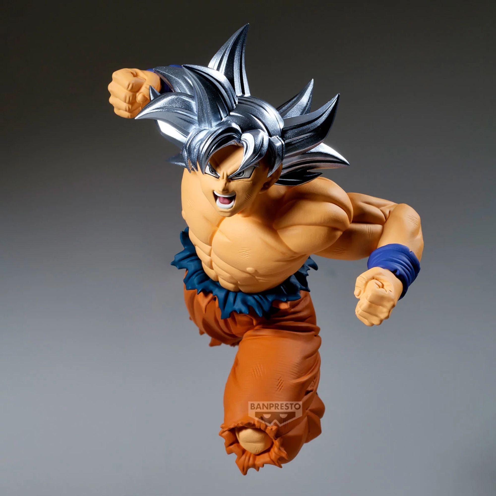 Banpresto Dragon Ball Super Match Son Goku Ultra Instinct statua