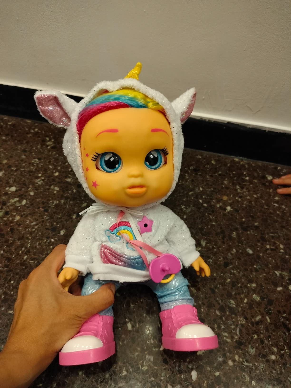 IMC Toys Cry Babies Dreamy bambola interattiva unicorno 33 cm