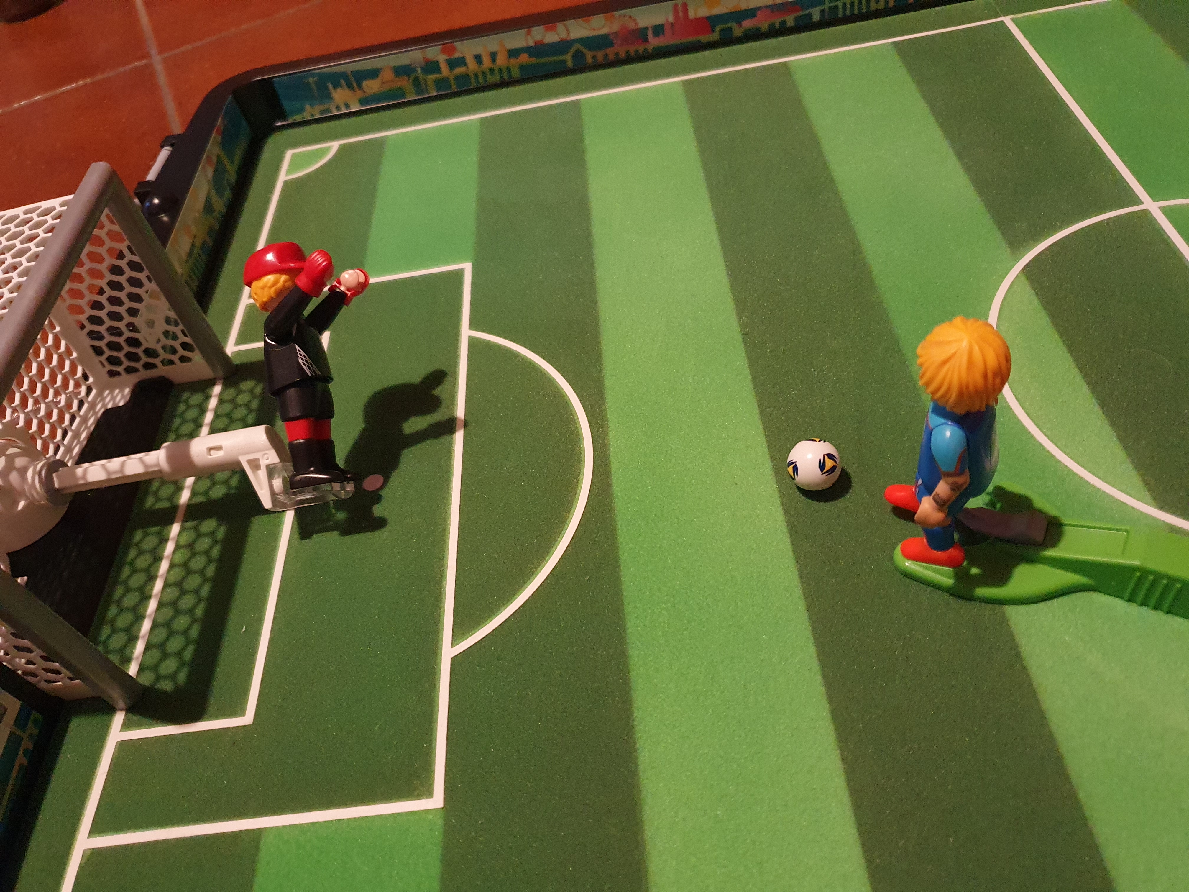 PLAYMOBIL Sports 70485 calciatore Italia con pallone 5 anni